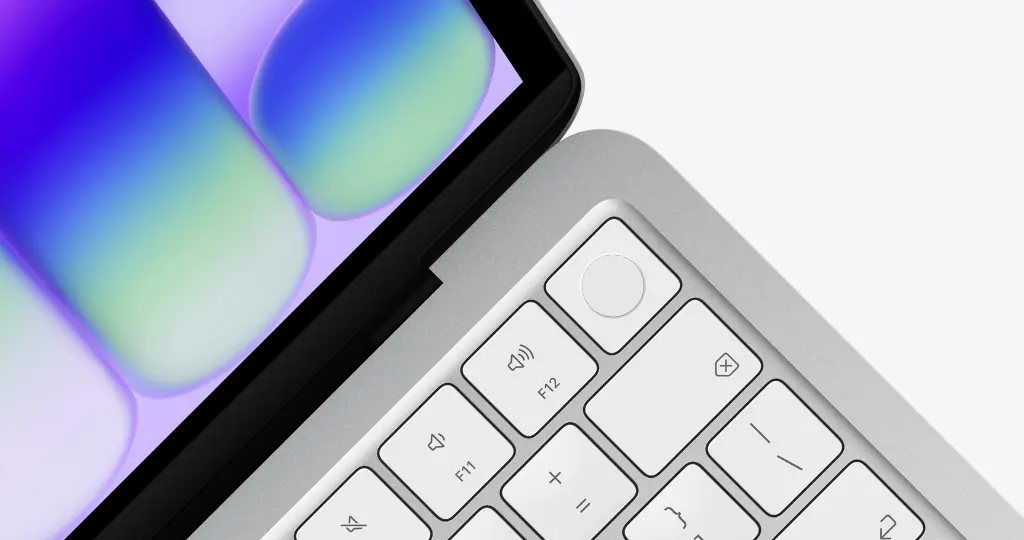 macbook a18 neo sliver  13 inch (2).webp
